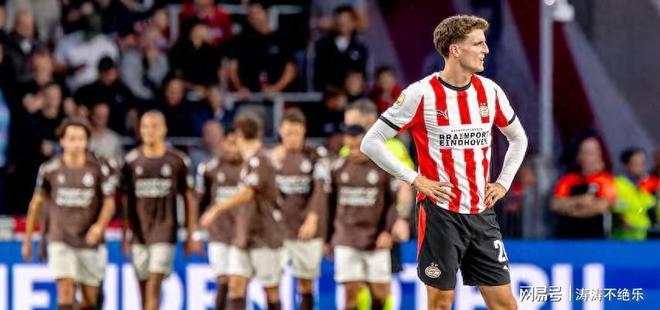 还是在禁区 还是在禁区