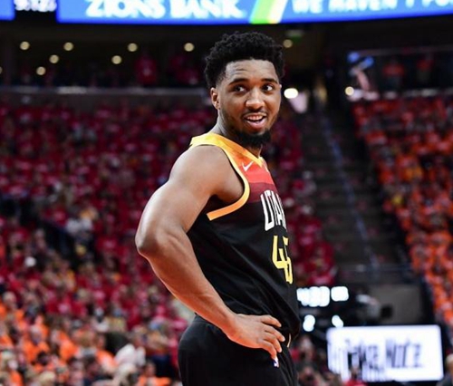 团队配合决 团队配合决